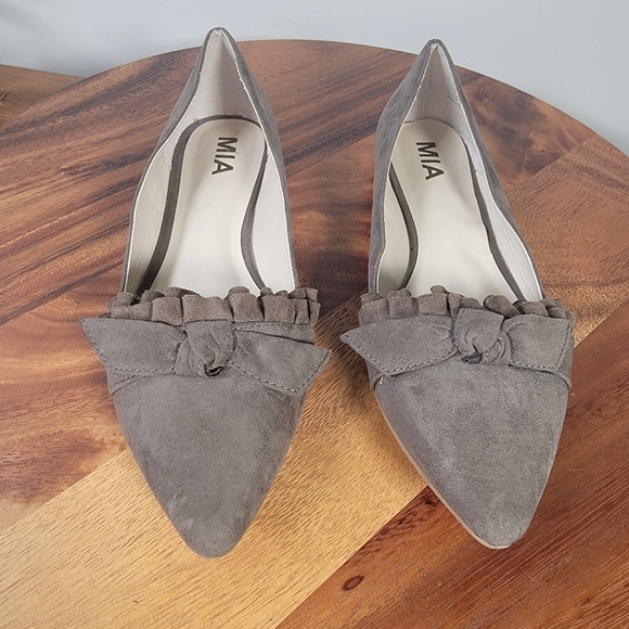 Mia Jeanette Faux Suede Pointed Toe Flats Size 8 Casual Comfy - Picture 5 of 16
